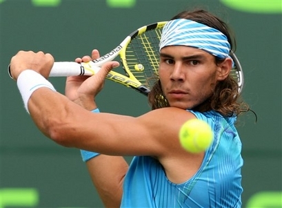 I cannot let a tennis reference-titled blog go by without including a picture of my favorite tennis star, the drool-worthy Rafael Nadal. Que guapo! Now back to the topic at hand, which actually has nothing to do with tennis OR Rafa. 